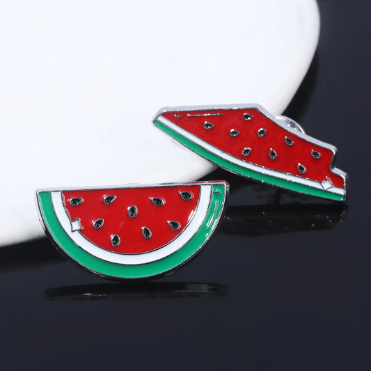 Cute Watermelon Enamel Pin Summer Fruit Shaped Brooch Bag Decoration Badges Women Lapel Pin Jewelry Gift